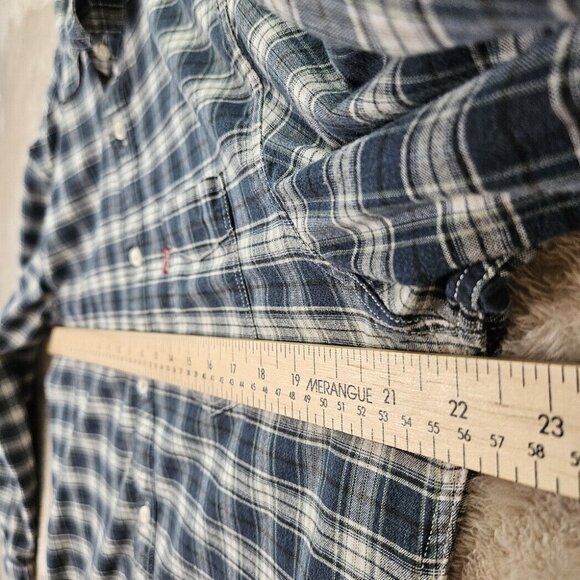Levi's Slim Fit Shadow Plaid Button-Down Shirt Men's Size XL Pocket Long Sleeve - Picture 3 of 10
